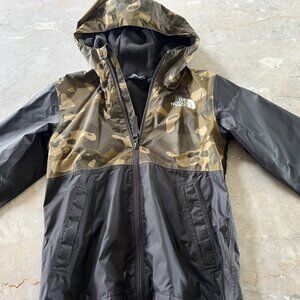 The North Face fleece-lined kids camo jacket